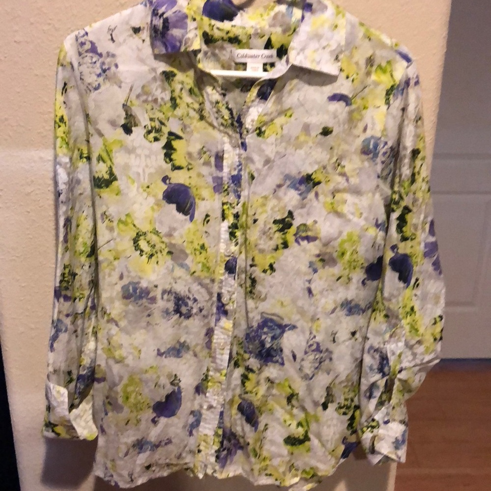 Cold Water Creek pretty floral blouse